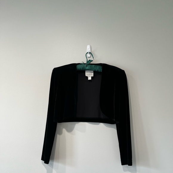 VintageBlack Velvet Dress w/ Matching Shrug by Joseph Ribkoff, Size 6P - Picture 7 of 13